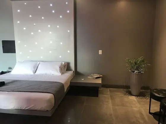 Deluxe Stüdyo Süit, 1 En Büyük (King) Boy Yatak