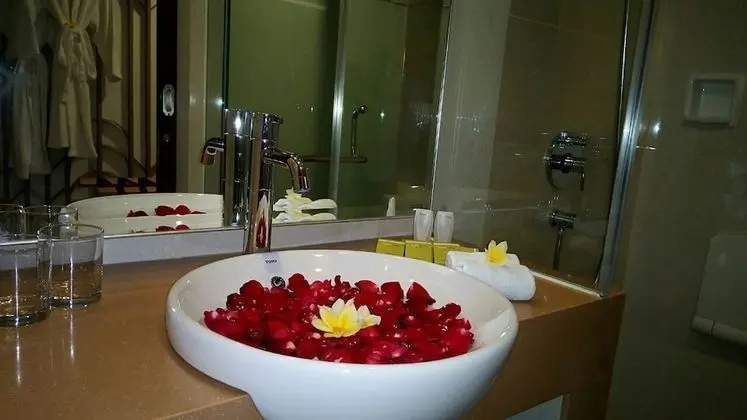 Eiffel Room (Grand Deluxe)