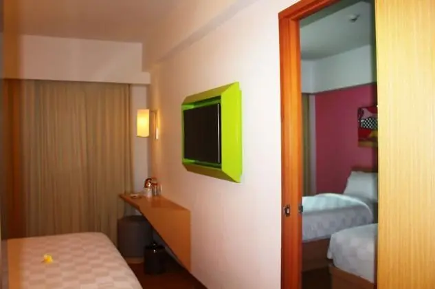 Great Wall Room (Superior)