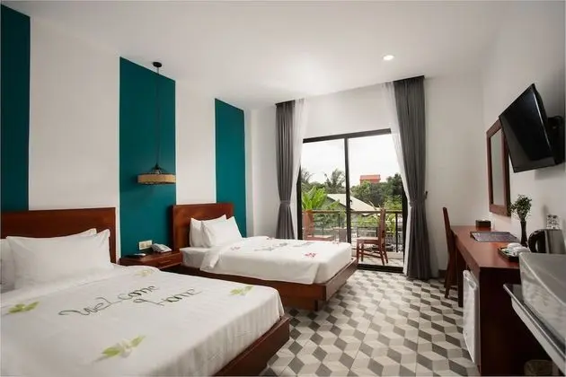 Suite Family With Garden Pool View - Free 2 Way Airport Transfer