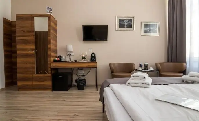 Comfort Tek Büyük Yataklı Oda
