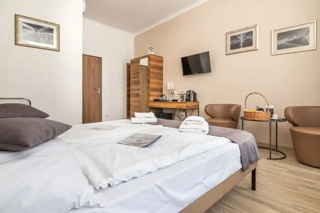 Comfort Tek Büyük Yataklı Oda