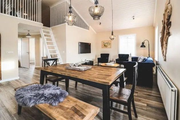 Çatı Katı (Loft), 3 Yatak Odası
