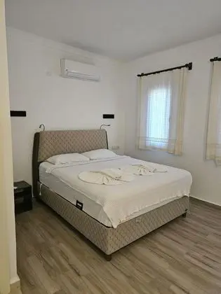 Aile Odası, Bahçe Manzaralı, Bahçe Katı