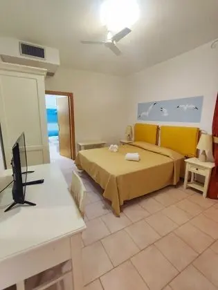 Classic Tek Büyük veya İki Ayrı Yataklı Oda