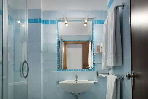 Classic Üç Kişilik Oda, Şehir Manzaralı