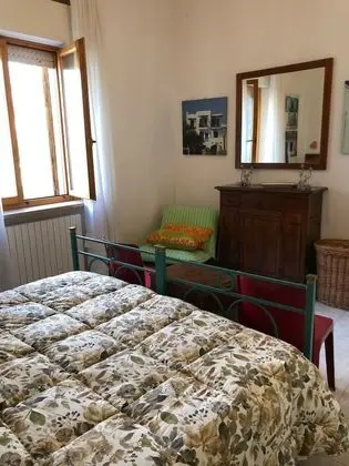 Tek Büyük Yataklı Oda, Ortak Banyo