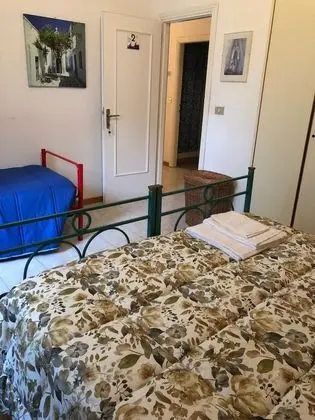 Tek Büyük Yataklı Oda, Ortak Banyo