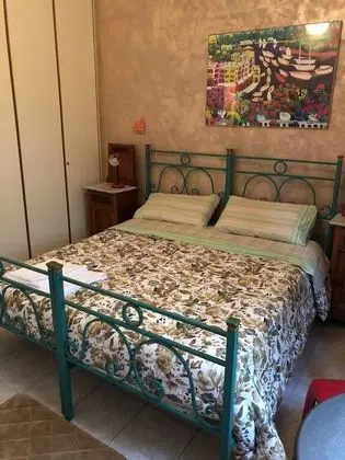 Tek Büyük Yataklı Oda, Ortak Banyo