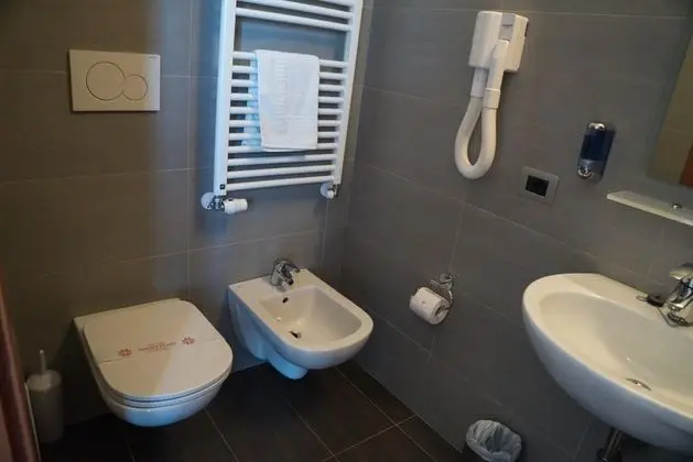 Standard Üç Kişilik Oda