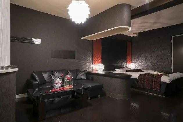 Luxury Oda