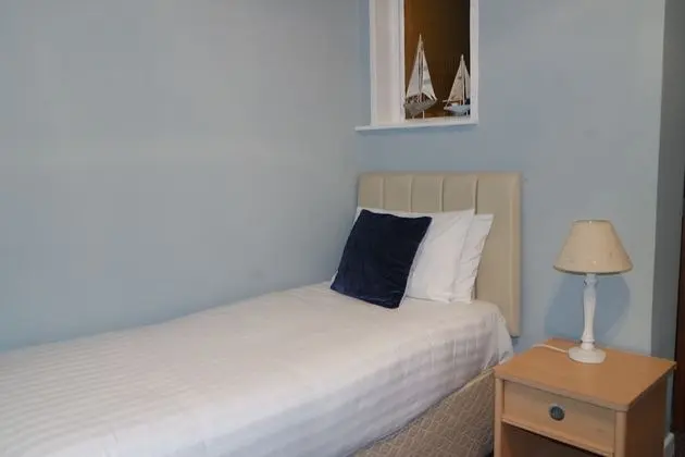 Tek Kişilik Oda, Deniz Manzaralı