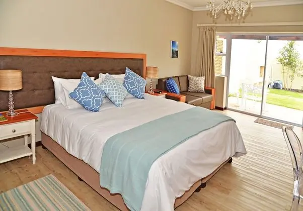Deluxe Room with Bath