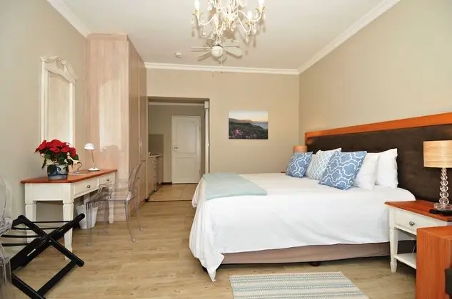 Deluxe Room with Bath