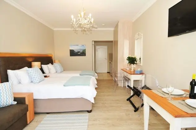 Deluxe Room with walk-in shower