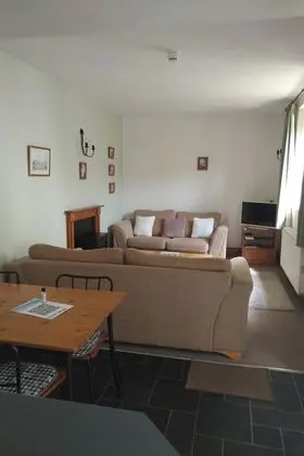 Kır Evi, Banyolu/Duşlu (Vine-Self Catering)