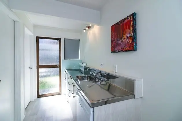 Deluxe One Bedroom Suite
