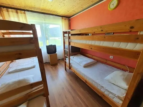 Basic Dört Kişilik Oda, Ortak Banyo