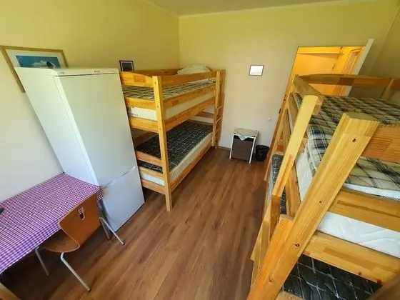 Basic Üç Kişilik Oda, Ortak Banyo
