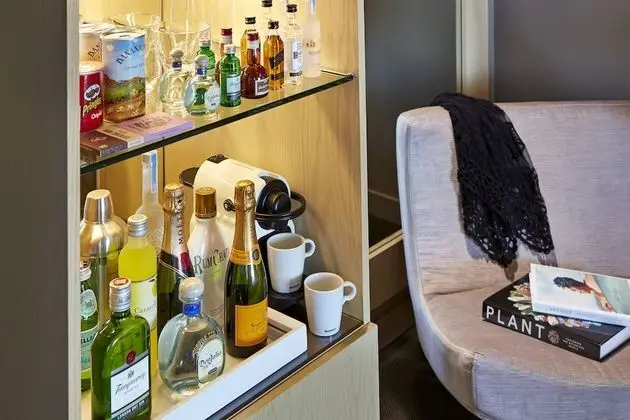 Deluxe Oda, 1 En Büyük (King) Boy Yatak, Balkon, Koy Manzaralı