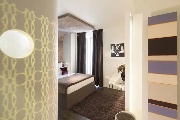 Deluxe Tek Büyük Yataklı Oda