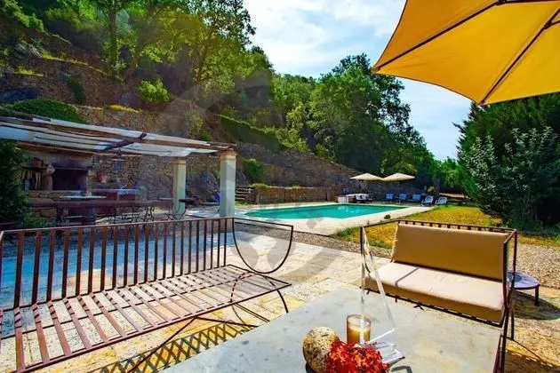 Villa, 4 Yatak Odası, Sigara İçilebilir, Şömine
