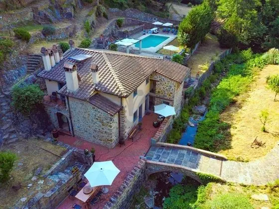 Villa, 4 Yatak Odası, Sigara İçilebilir, Şömine
