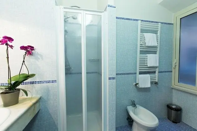 Dört Kişilik Oda