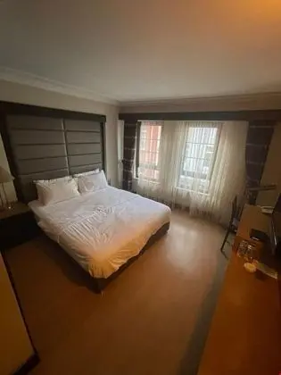 Double Deluxe Suit