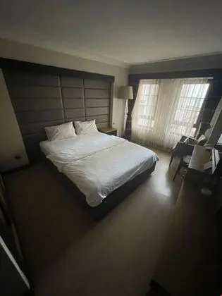 Double Deluxe Suit