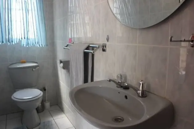 Family Oda, Ortak Banyo (3)