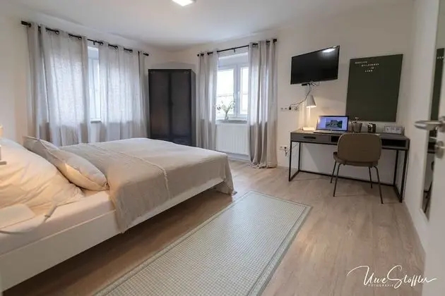 Comfort Tek Büyük Yataklı Oda