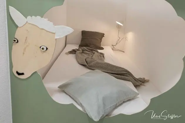 Comfort Tek Büyük Yataklı Oda