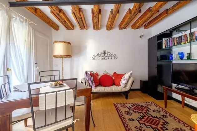 Apart Daire, 2 Yatak Odası, Zemin Kat