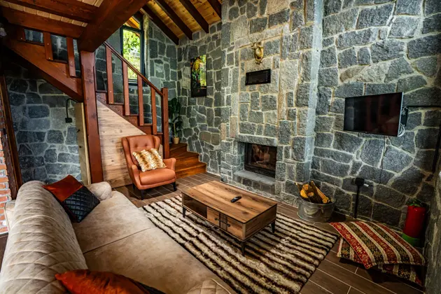 Jakuzi Ve Sömineli Taş Villa Oda