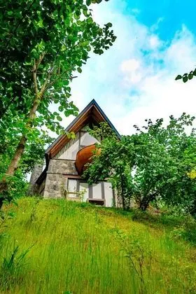 JAKUZİLİ DAĞ MANZRALI KING BUNGALOV