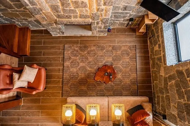 Taş Villa Şömineli & Jakuzili