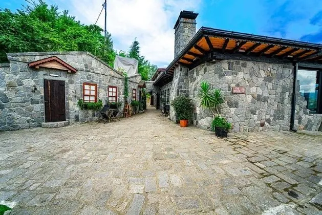 Taş Villa Şömineli & Jakuzili