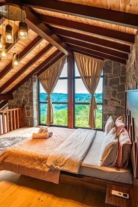 Taş Villa Şömineli & Jakuzili