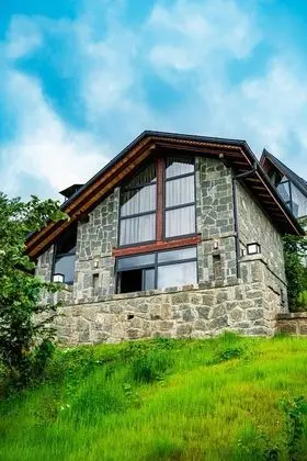Taş Villa Şömineli & Jakuzili