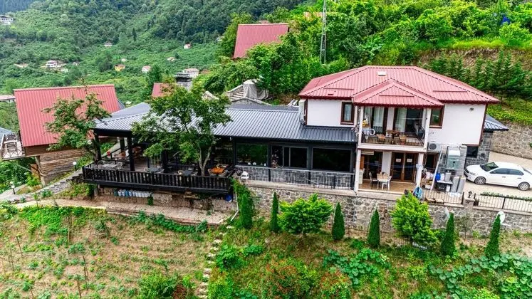 Taş Villa Şömineli & Jakuzili
