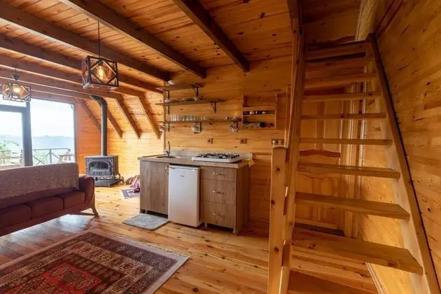 VADİ MANZARALI ŞÖMİNELİ 1+1 BUNGALOV 60m2