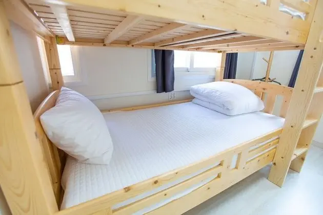 Private Twin Room - En Suite