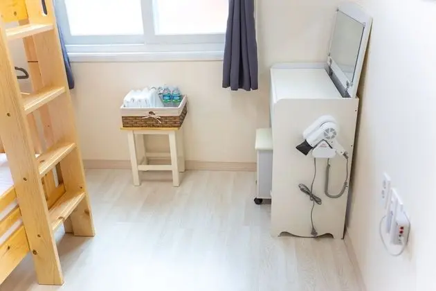 Private Twin Room - En Suite