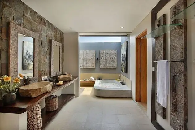 Villa, 3 Yatak Odası, Havuz Manzaralı