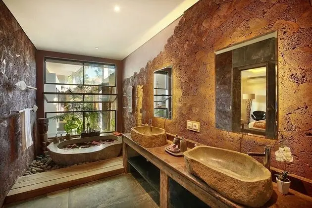 Villa, 3 Yatak Odası, Havuz Manzaralı