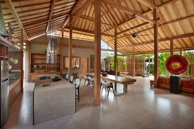 Villa, Birden Çok Yatak Odası, Havuz Manzaralı
