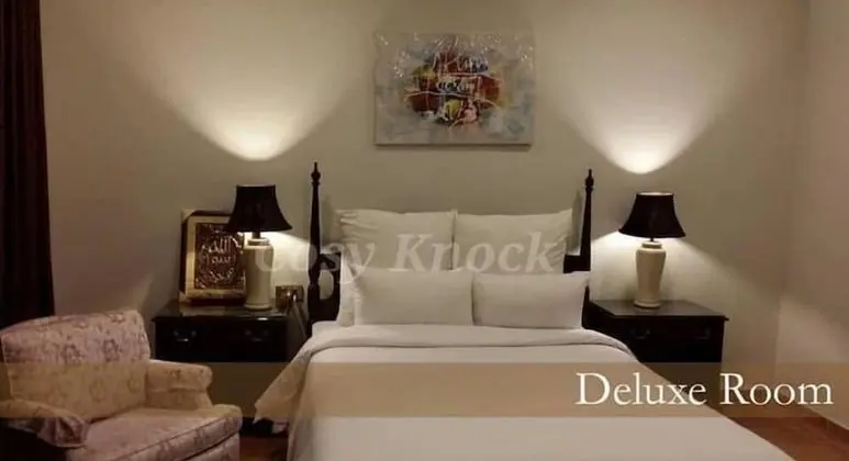 Deluxe Tek Büyük Yataklı Oda