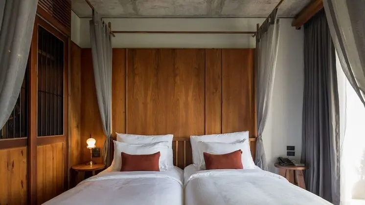 Deluxe Room with Balcony