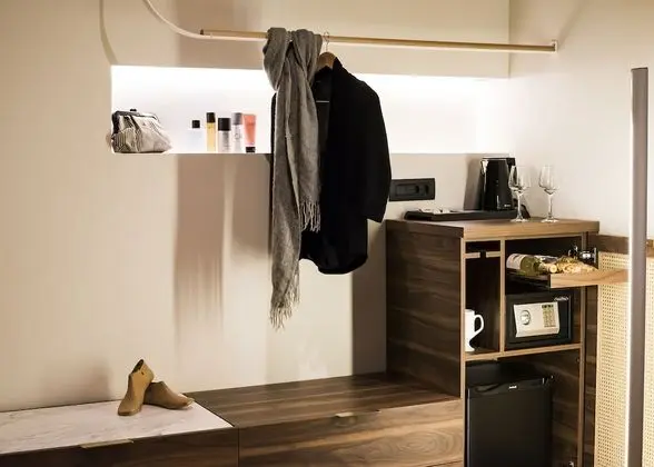 Business Tek Büyük Yataklı Oda, 1 Büyük (Queen) Boy Yatak, Balkon, Şehir Manzaralı